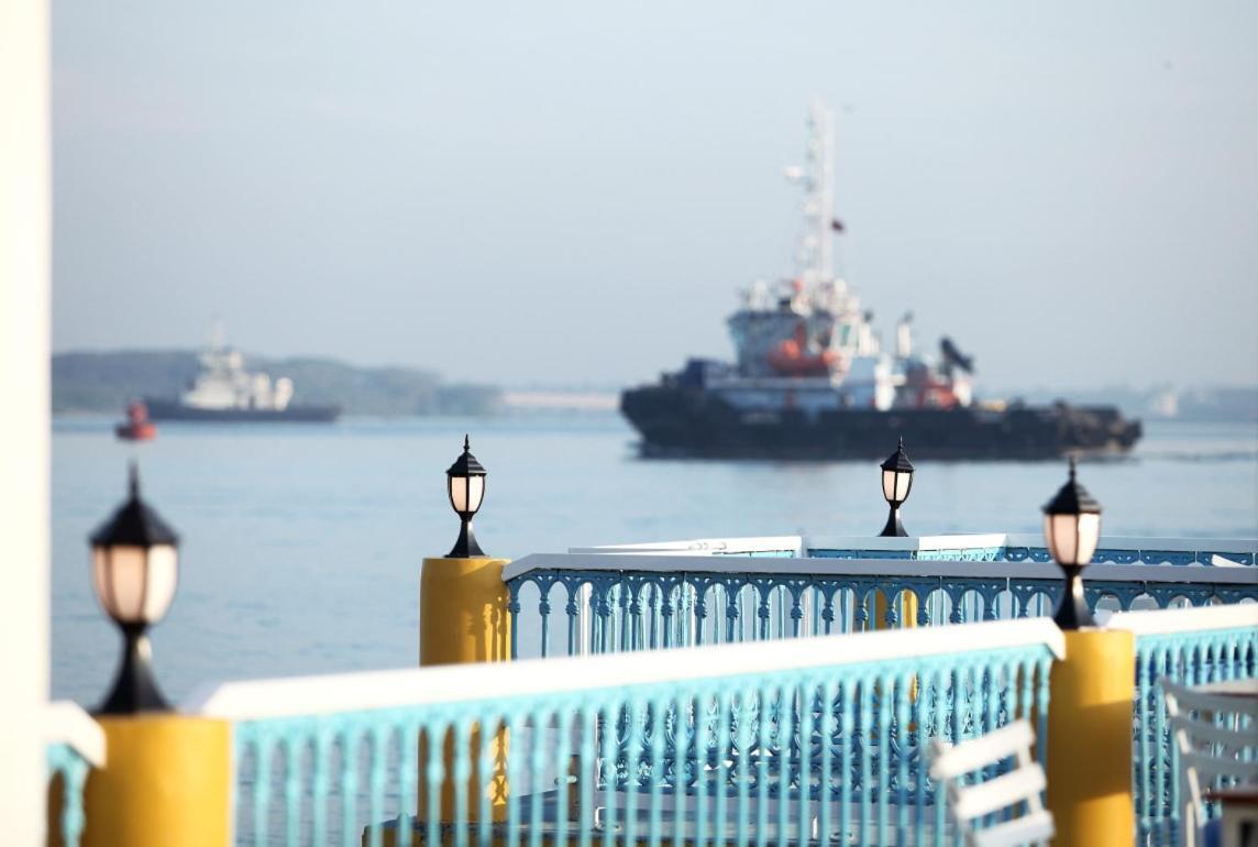 Bloom Boutique Waterfront Fort Kochi Extérieur photo