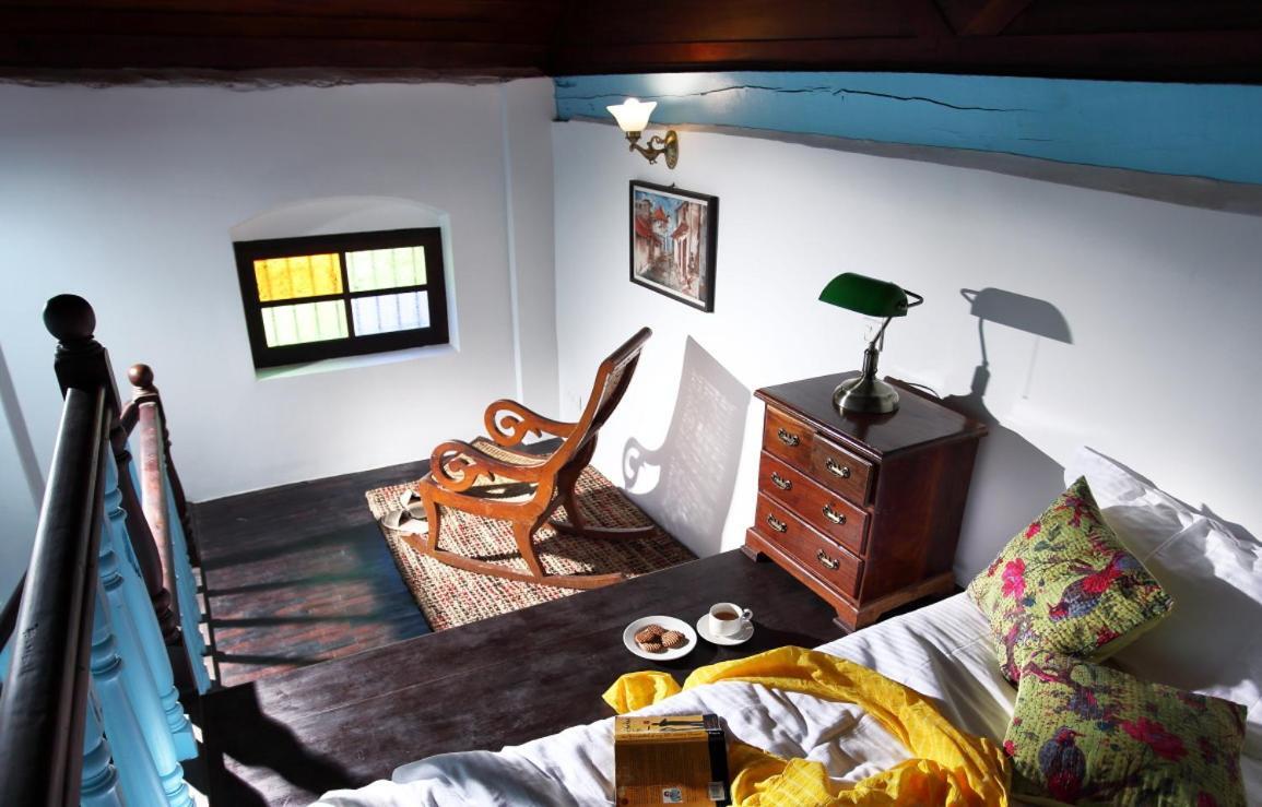 Bloom Boutique Waterfront Fort Kochi Extérieur photo